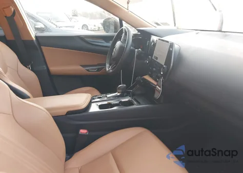 2022 Lexus Nx 350 z USA, uszkodzony, nr VIN 2T2AGCEZ2NC011261